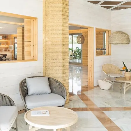 Indalo Park Hotel 4*