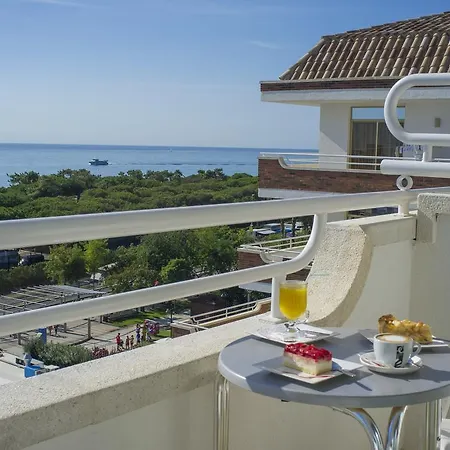 Indalo Park Hotel 4*