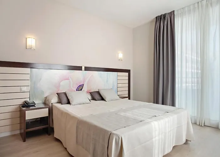 Indalo Park Hotell Santa Susanna